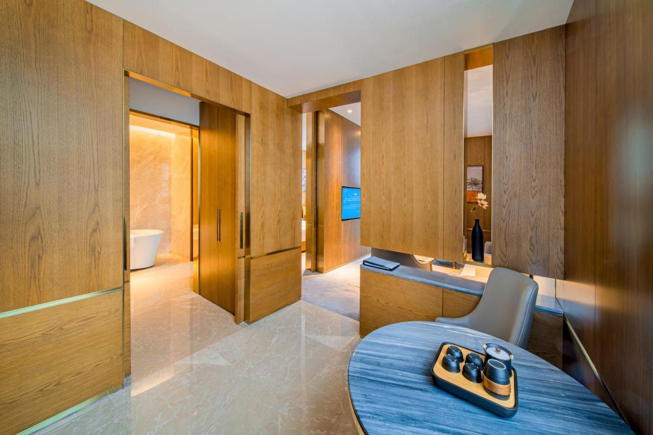 Wyndham Shiyan Downtown Hotel Exterior foto