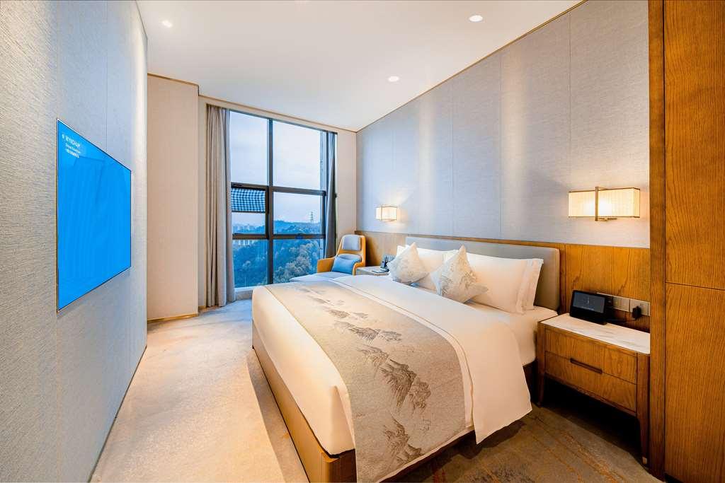 Wyndham Shiyan Downtown Hotel Cameră foto
