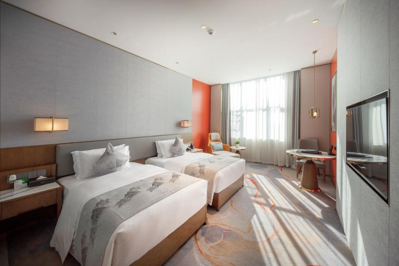 Wyndham Shiyan Downtown Hotel Exterior foto