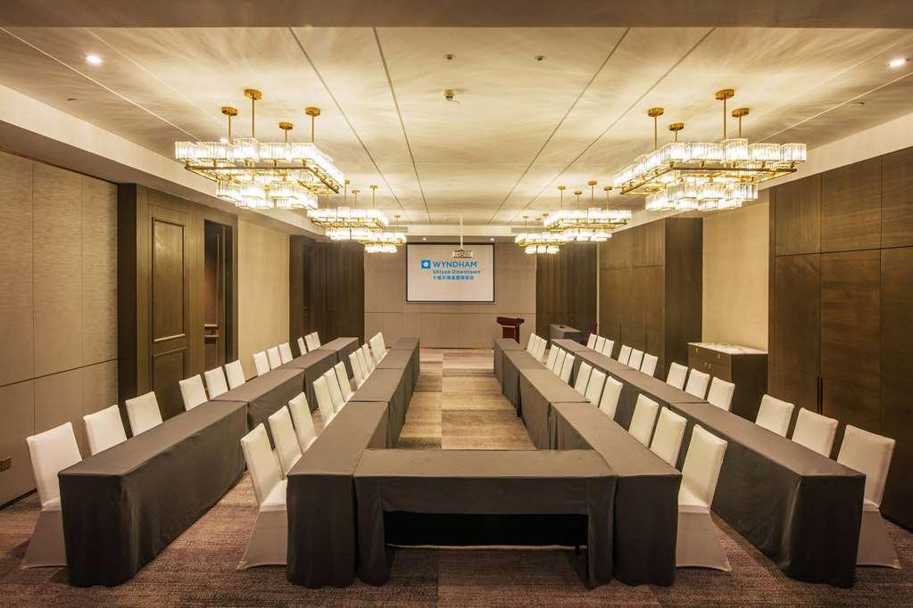 Wyndham Shiyan Downtown Hotel Facilități foto
